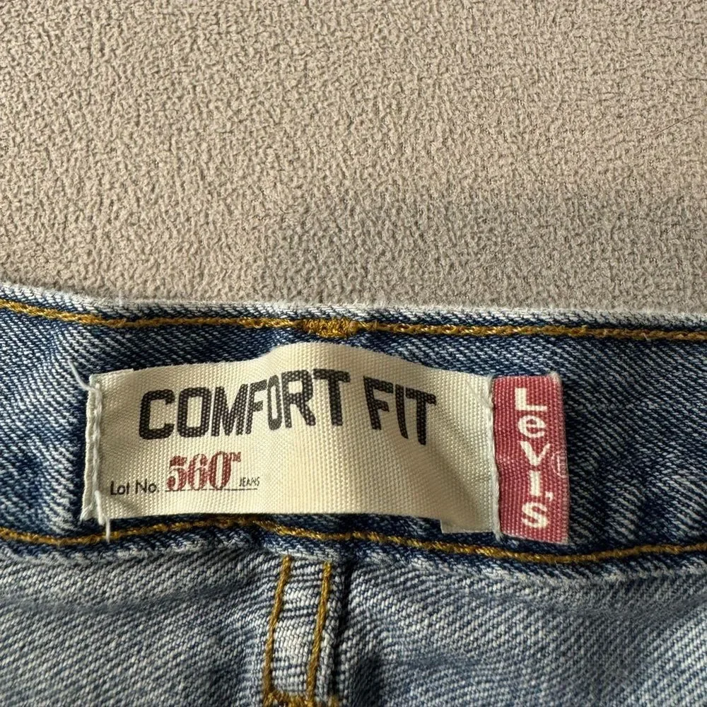 Vintage Levis 560 Comfort Fit Jeans 36x30 Baggy Stonewash USA 90’s